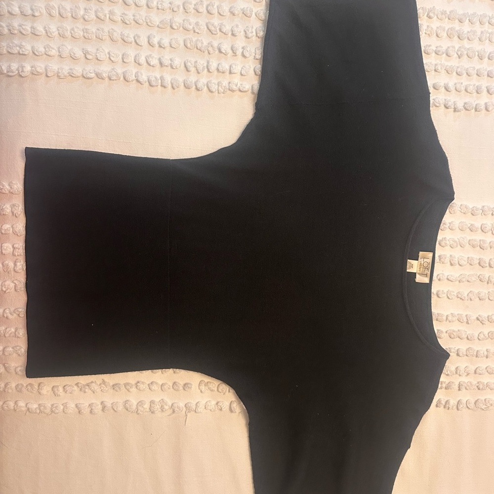 Black Short Sleeve Top